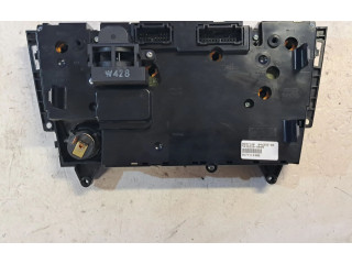 Блок управления климат-контролем 8697140, 04W35E02   Volvo V70