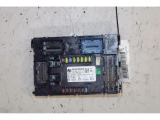 Блок предохранителей    Jeep Renegade    