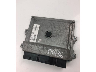 Блок управления двигателя 237107154R, 237105499R Dacia Logan II