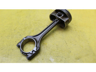Поршень с шатуном Skoda Fabia Mk3 (NJ)
