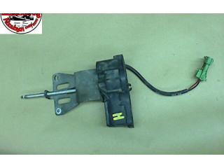 Моторчик стеклоочистителя 4560702 Saab 9-5