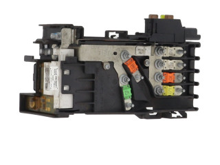 Pojistková skříňka 9677748380 Peugeot RCZ 2011