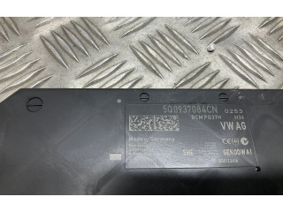 Блок комфорта 5Q0937084CN Skoda Octavia Mk3 (5E)