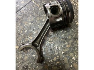 Píst 7R1 Volkswagen PASSAT B5.5