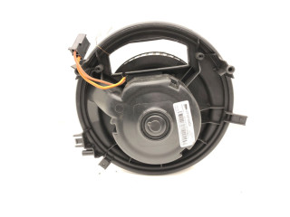 Вентилятор печки 5Q1819021H Volkswagen Caddy