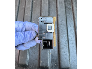 Блок управления 83929Z0 Infiniti M30