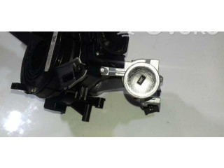 Ручка стеклоочистителей    Opel Meriva B