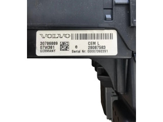 Блок предохранителей 30786889, 28087583 Volvo S60