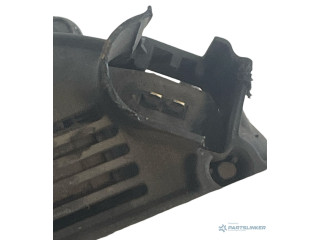 Генератор 03C903025D Volkswagen Golf VI