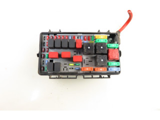   Pojistková skříňka 51737884, 51737884   Fiat Punto (199) 2007