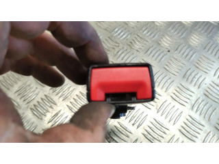 Задний ремень безопасности