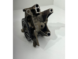 Масляный насос   03D115105  Skoda Fabia Mk2 (5J) 