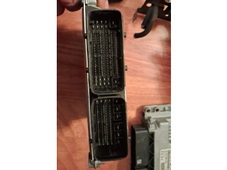 Блок управления двигателя 9806671980, 9826380880   Peugeot 5008 II