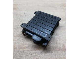 Блок управления двигателем Блок управления 811906264, 0280800104 Audi 80 90 B3