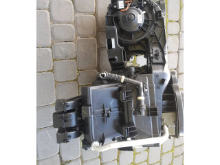 Вентилятор печки    8V1858431, 1093288X   Audi A3 S3 8V