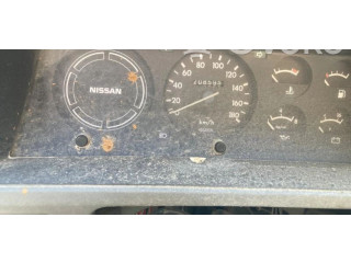 Přístrojová deska Nissan Patrol 260 1992