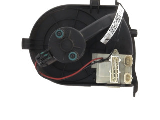 Вентилятор печки 7701057683 Renault Clio II