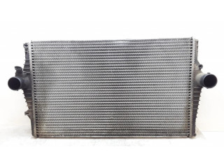 Интеркулер  31274554   Volvo S60 2.4