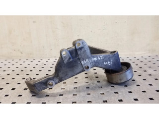 Кронштейн генератора