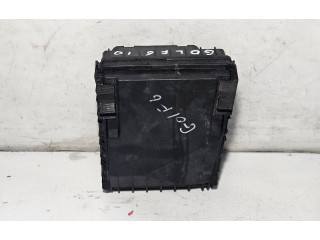 Pojistková skříňka 1K0937125D Volkswagen Golf VI 2010