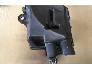 Блок предохранителей 243809584R, 243809584 Dacia Sandero II