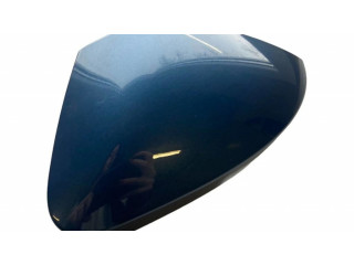 Пластиковая отделка зеркала