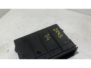 Другая деталь салона