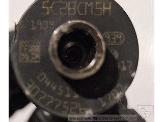 Форсунка 30777526 Volvo V70 D5244T4