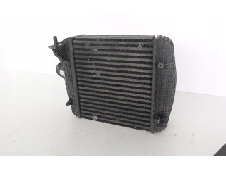 Интеркулер 670035635 Maserati Ghibli