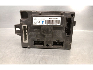 Sonstige Steuergeräte / Module 284B10944R Dacia Dokker