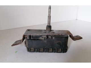 Моторчик стеклоочистителя     Volvo V70