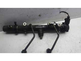 Vstřikovací lišta F00R001823, 05913090J Audi A4 S4 B7 8E 8H pro naftový motor 3.0 BKN