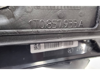 Зеркало электрическое Volkswagen Touran II 2010 - 2016 года