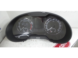 Панель приборов 5E0920780F   Skoda Octavia Mk3 (5E)       