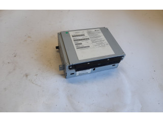 Радио/ проигрыватель CD/DVD / навигация