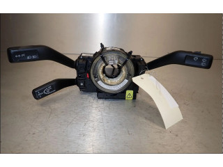 Ручка стеклоочистителей    Volkswagen PASSAT B6