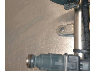 Топливная рампа A1660700995   Mercedes-Benz A W168   для двигателя 166940