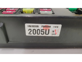 Pojistková skříňka 95202005 Chevrolet Captiva 2012