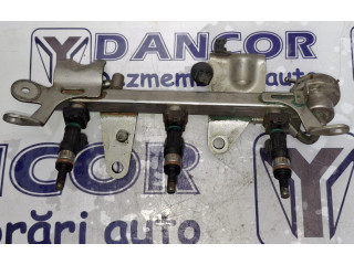 Комплект форсунок 166008740R Dacia Logan II