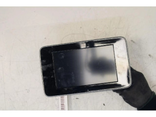 Дисплей       Mercedes-Benz C W205