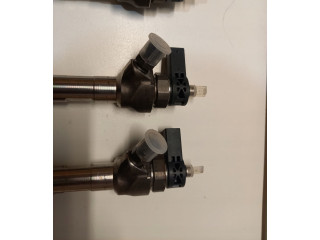 Vstřikovač 04L130277AE   Volkswagen Tiguan     