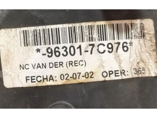 Zpětné zrcátko Nissan Serena 1999 963017C976