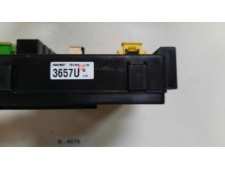 Pojistková skříňka 95903657 Chevrolet Captiva 2012