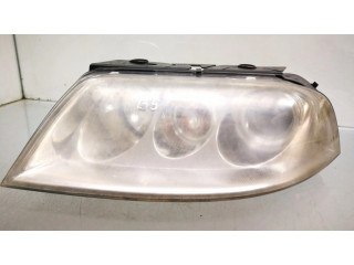 Передняя фара  