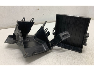 Блок предохранителей  HN1T14K012, 772205   Ford Ecosport    