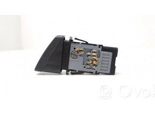 Включатель аварийных фонарей