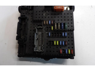 Блок предохранителей 8676391, 12217799   Volvo XC90    