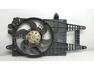 Вентилятор радиатора 823700600 Fiat Idea