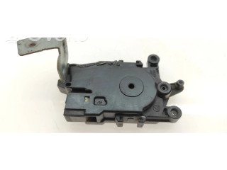 Zámek zadních dveří Subaru Forester SG 2004