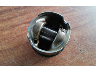 Píst 843ME BMW 3 F30 F35 F31 pro naftový motor 2.0 B47D20A